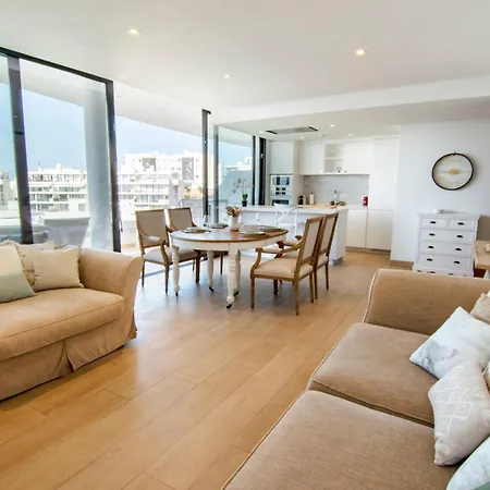 Mara's Higueron West - Relax And Seaviews